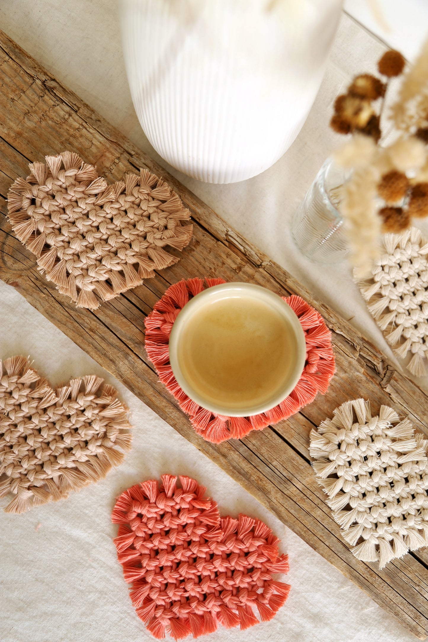 Dessous de Verre en Macramé – Cœur Rose