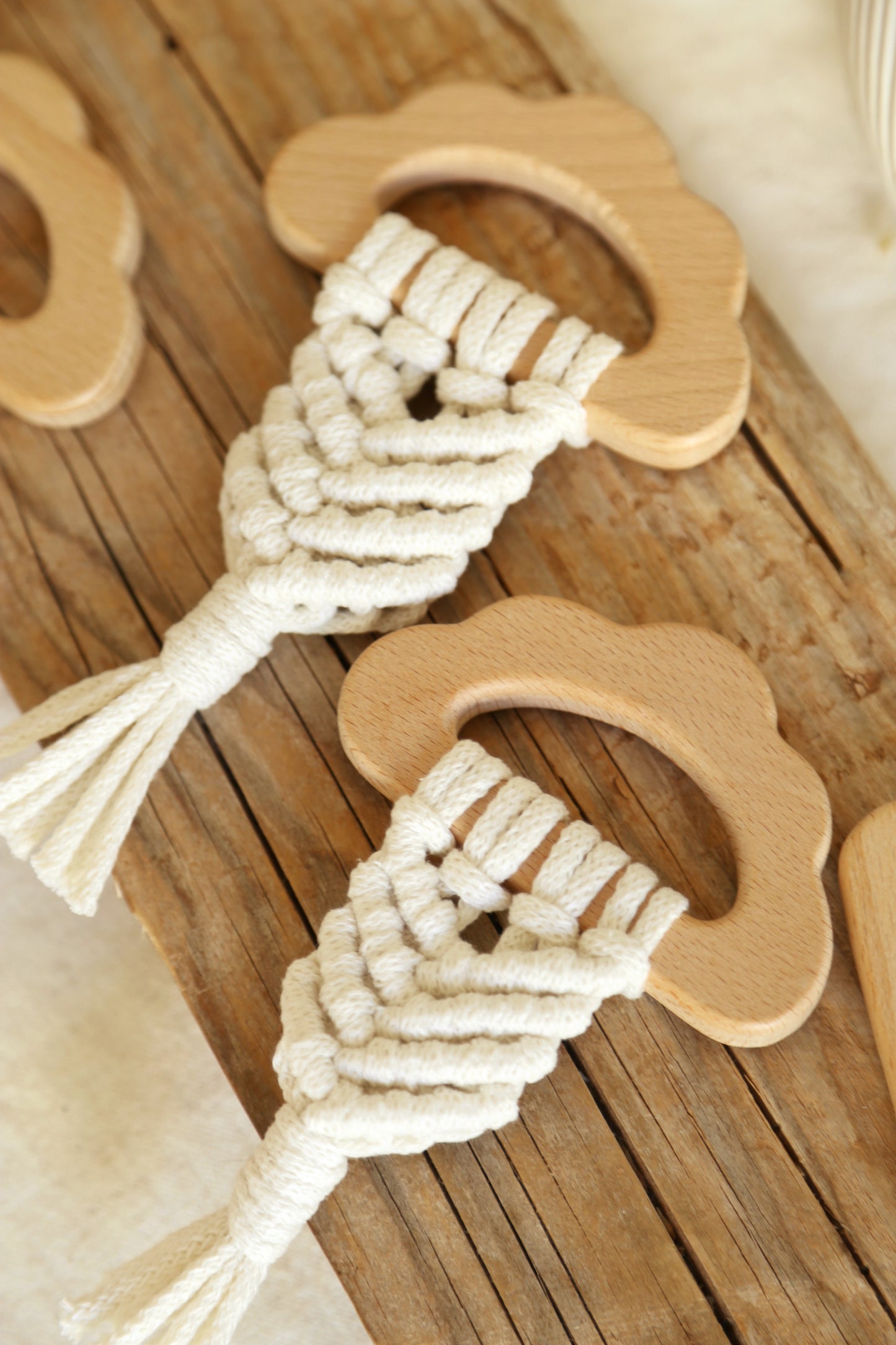 Anneau de dentition bébé en macramé – Forme Nuage